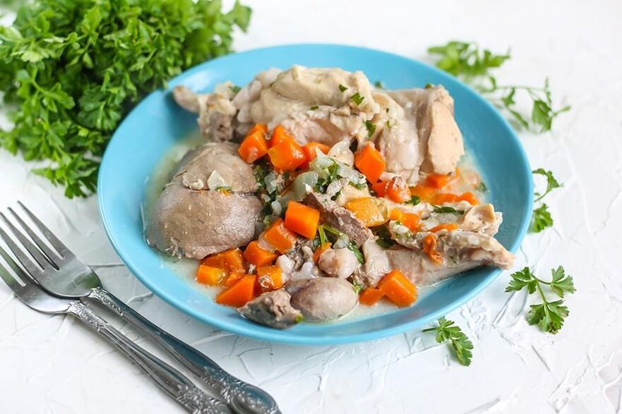 Rabbit meat with stewed zucchini
