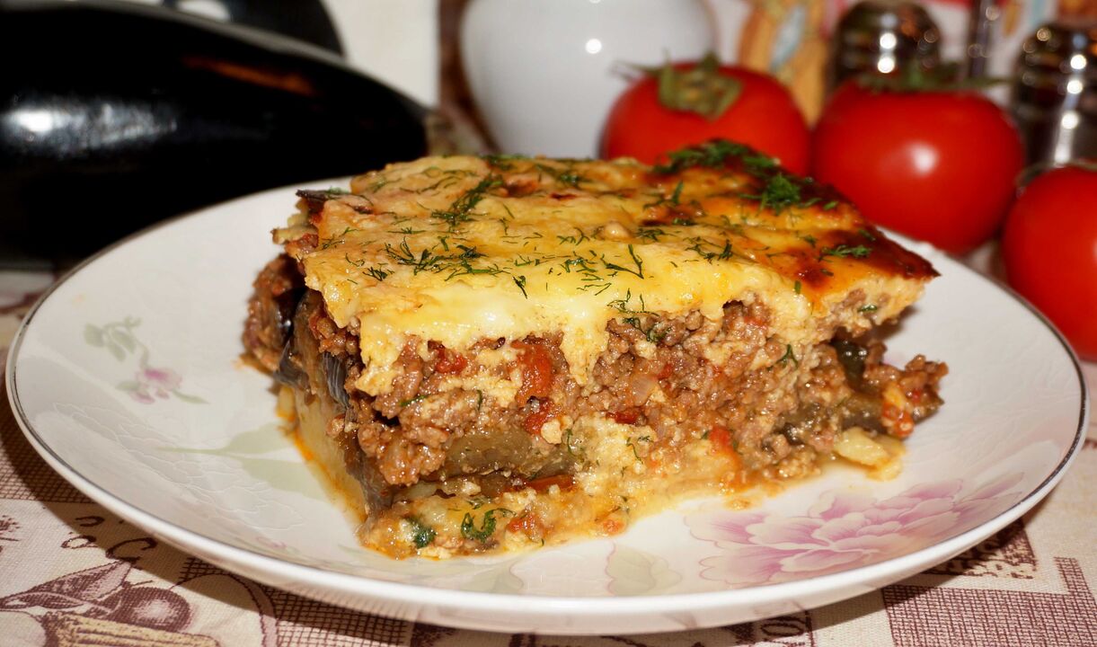 eggplant casserole with minced meat for gout
